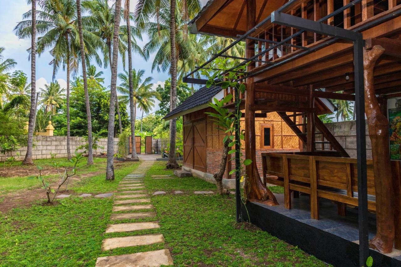 Tahlia'S Villa Sorongjukung Extérieur photo
