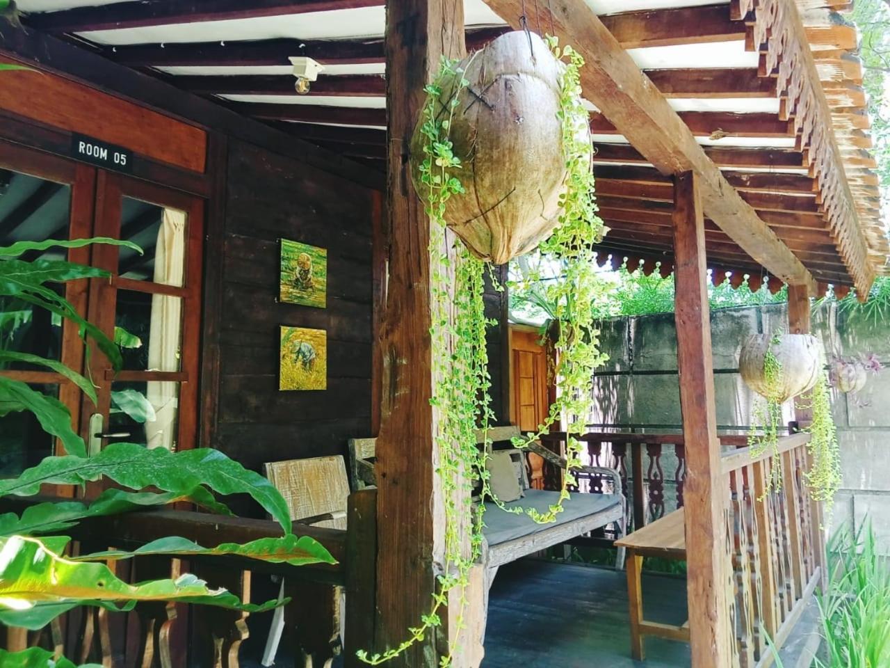 Tahlia'S Villa Sorongjukung Extérieur photo