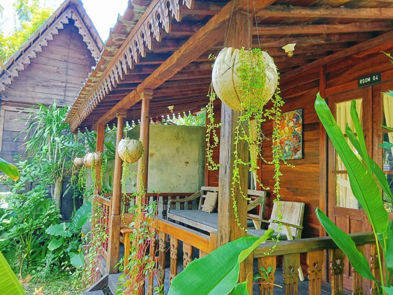 Tahlia'S Villa Sorongjukung Extérieur photo
