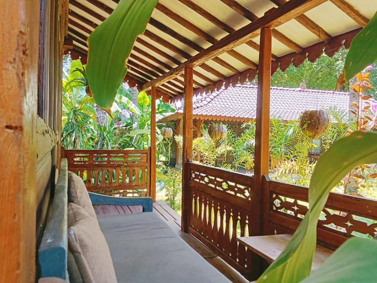 Tahlia'S Villa Sorongjukung Extérieur photo