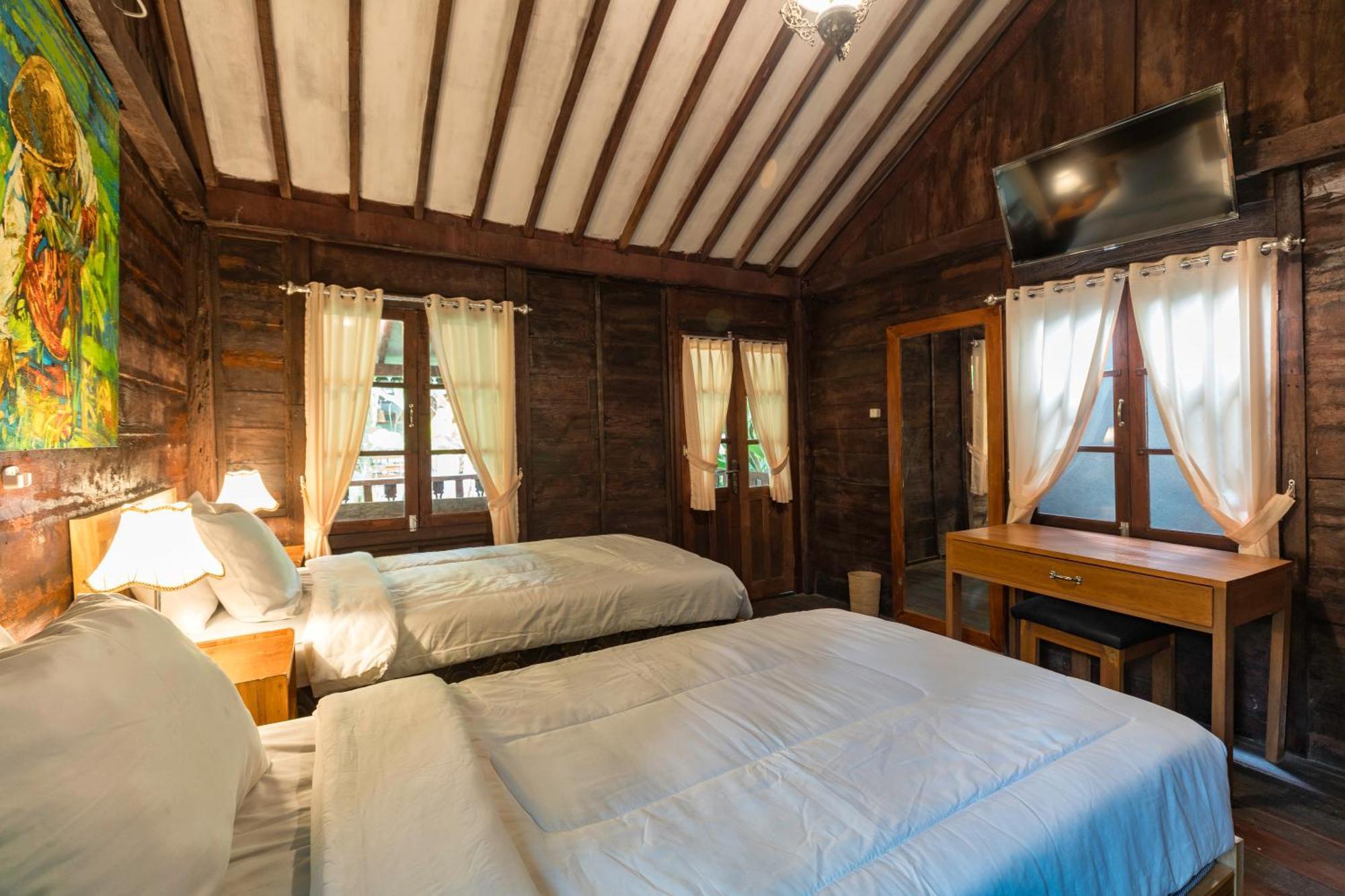 Tahlia'S Villa Sorongjukung Extérieur photo