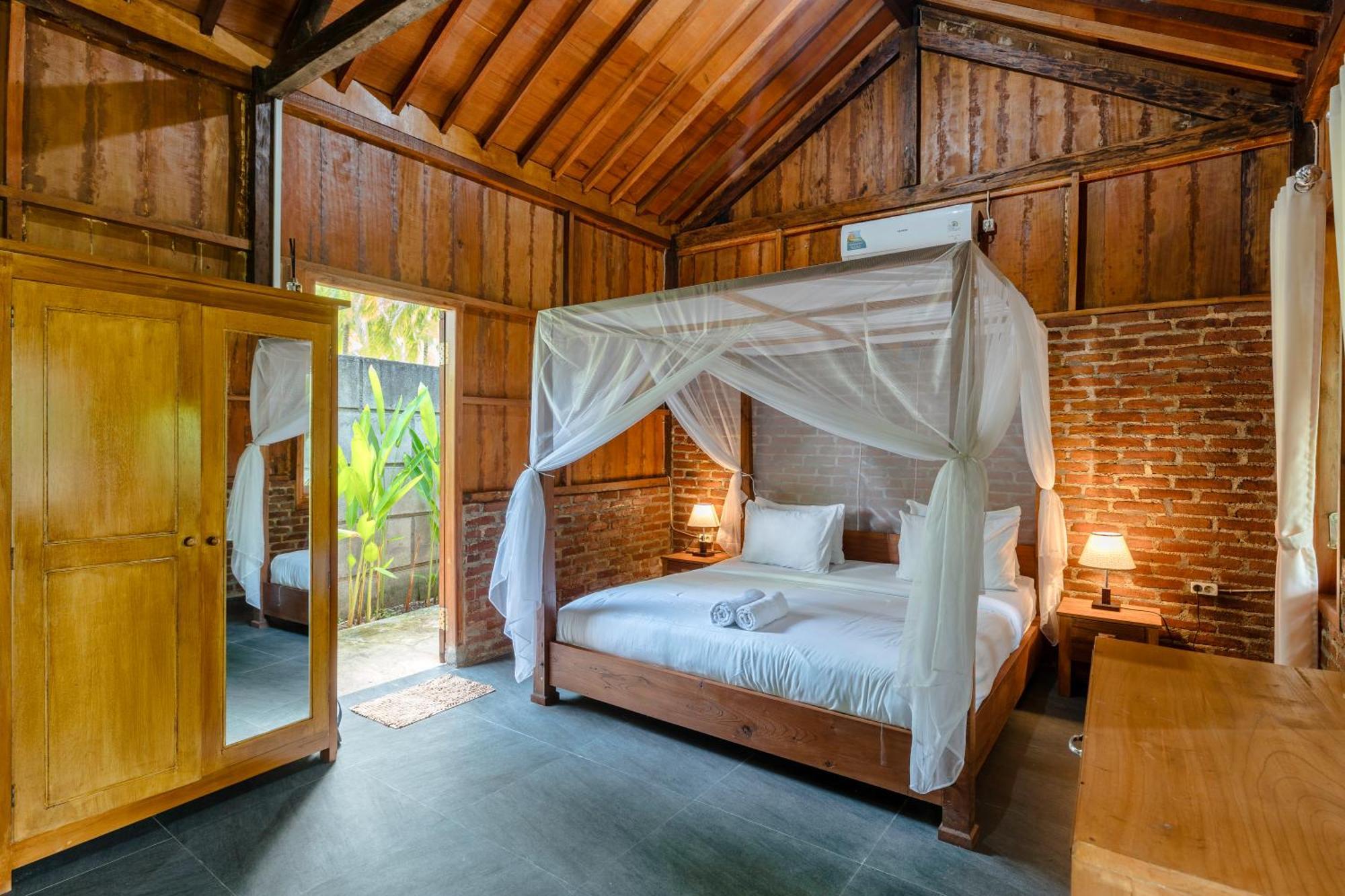 Tahlia'S Villa Sorongjukung Extérieur photo