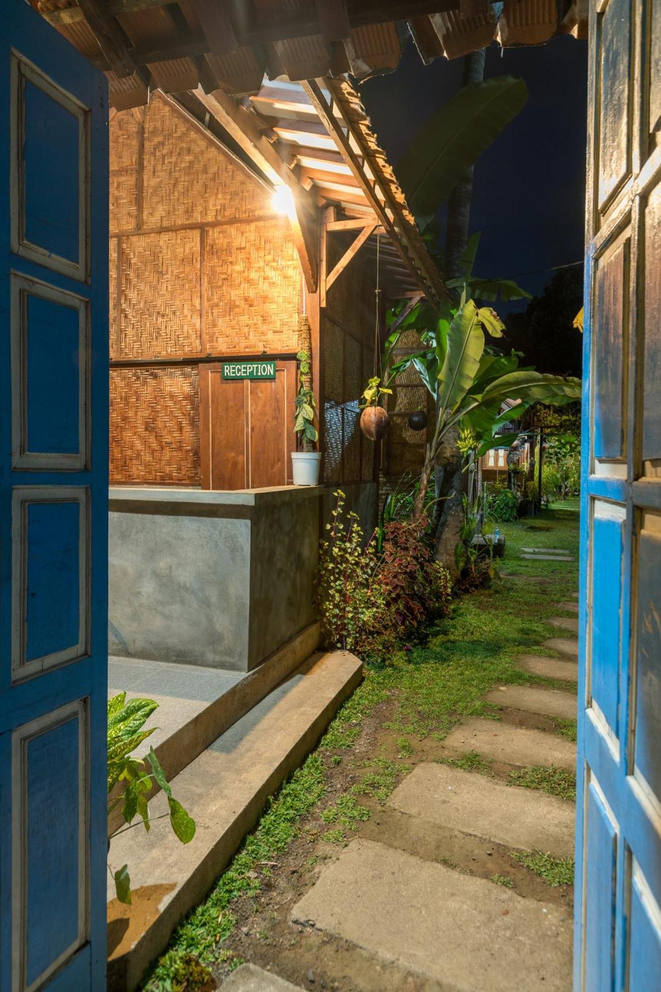 Tahlia'S Villa Sorongjukung Extérieur photo