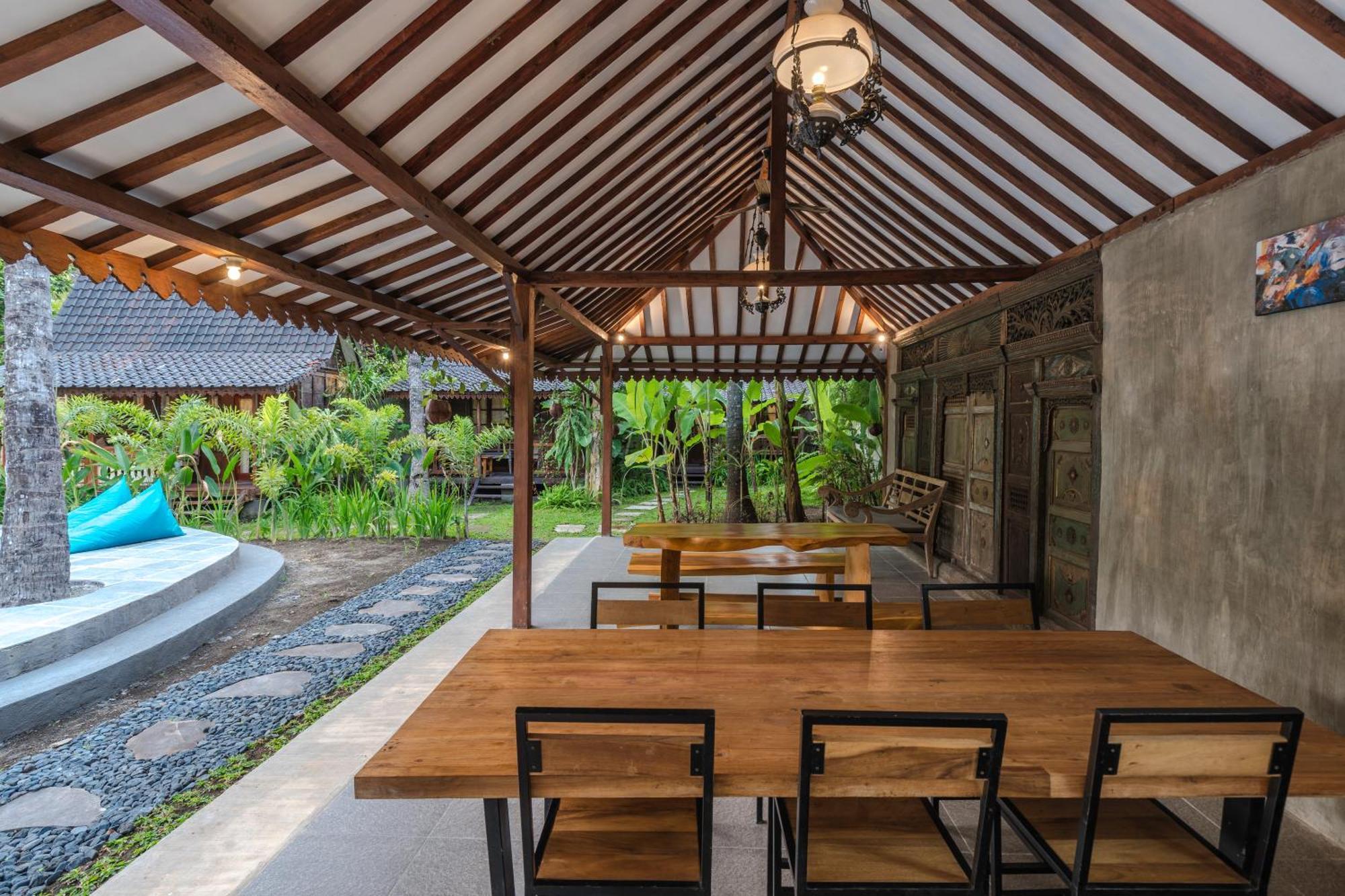 Tahlia'S Villa Sorongjukung Extérieur photo