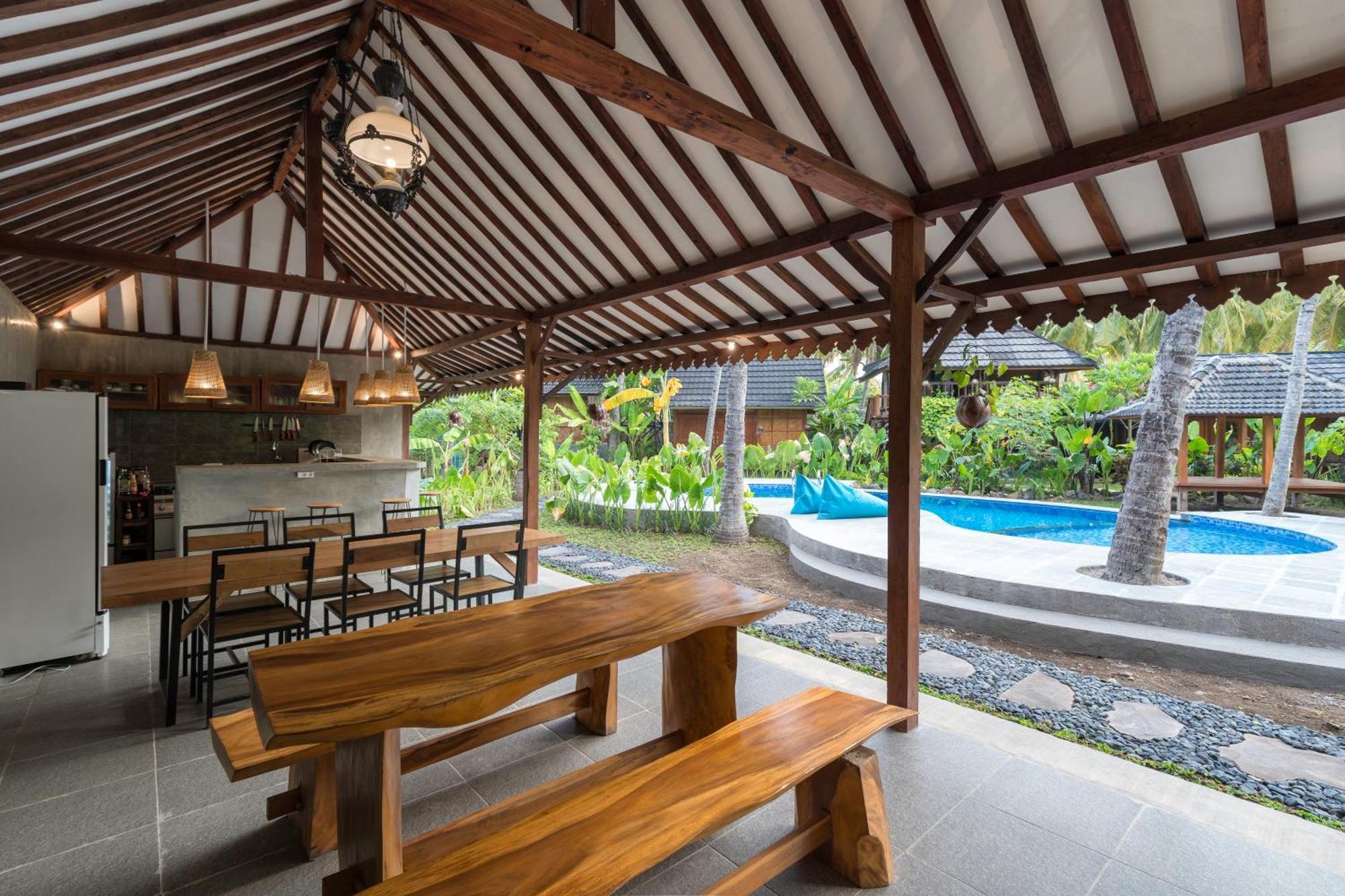 Tahlia'S Villa Sorongjukung Extérieur photo