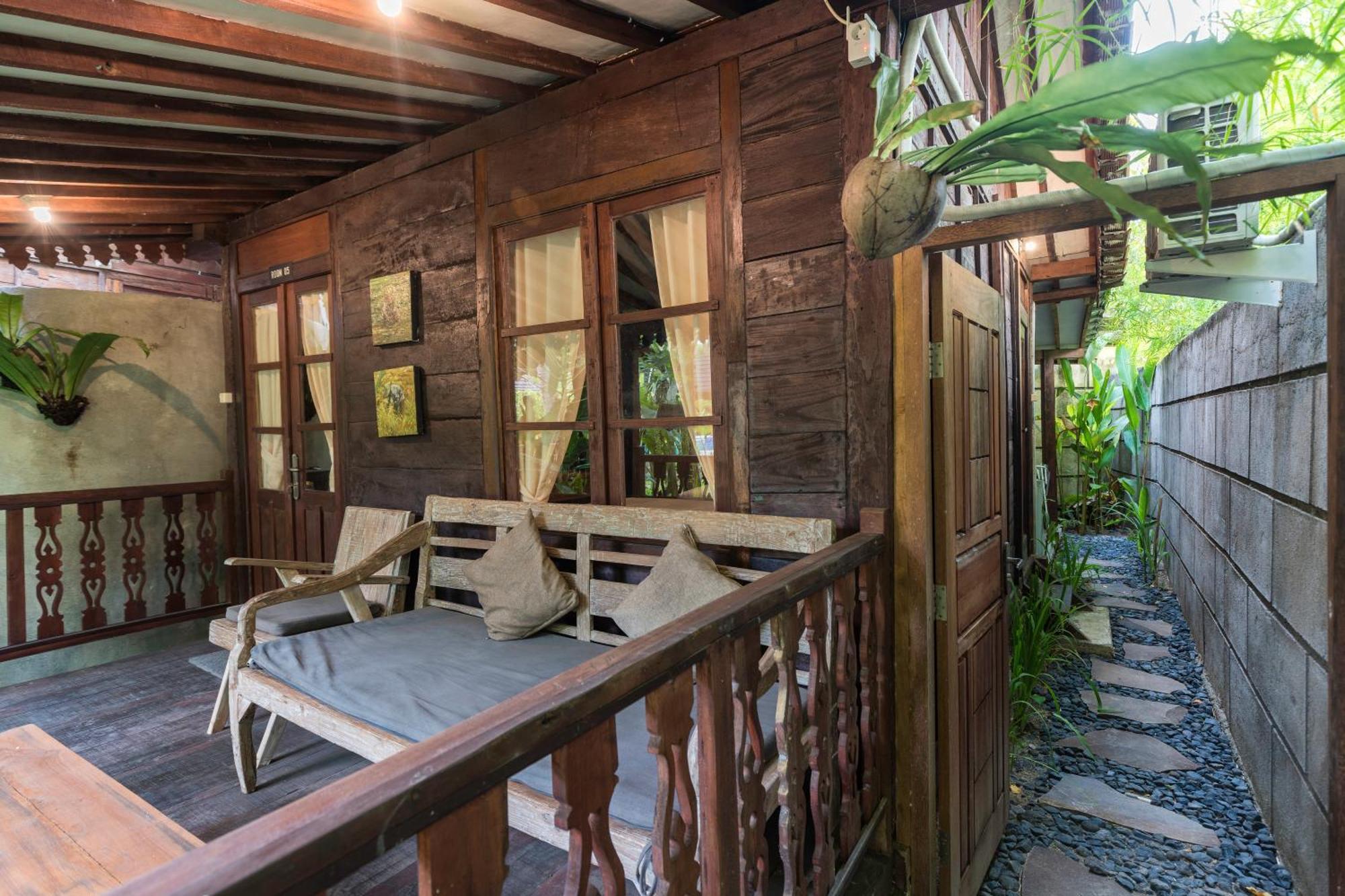 Tahlia'S Villa Sorongjukung Extérieur photo