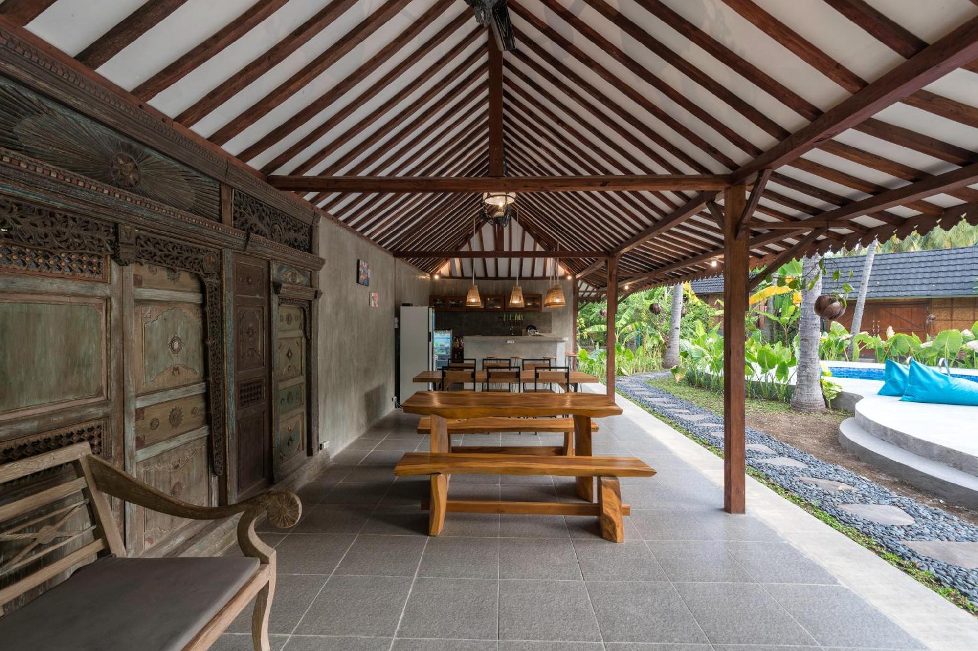 Tahlia'S Villa Sorongjukung Extérieur photo