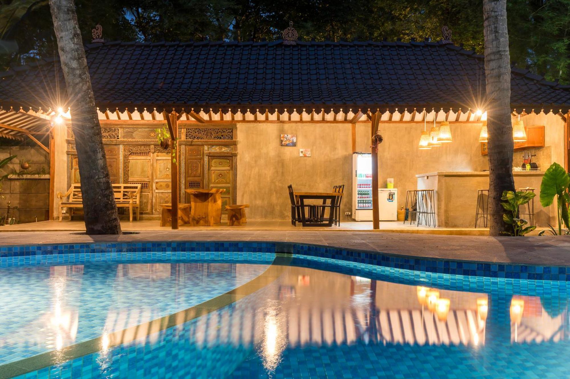 Tahlia'S Villa Sorongjukung Extérieur photo